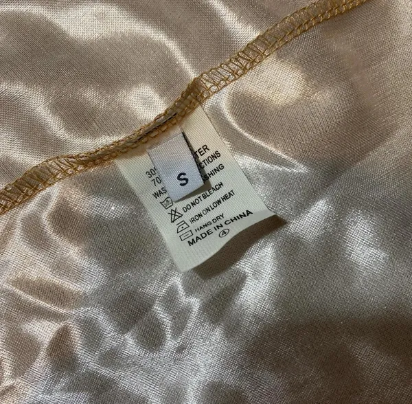 Gold dress size small  - Image 8