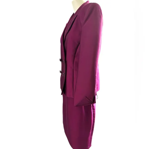 Badgley Mischka Fuchsia Skirt Suit Set Crystal Button Blazer Pencil Skirt Sz 10 - Image 3