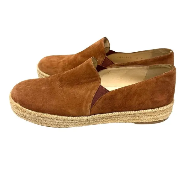 Stuart Weitzman Nugal Tan Suede Flats Women's Sz. 8 - Image 2