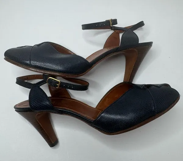 Bally Navy Blue Leather Heels Size 6D Black - Image 6