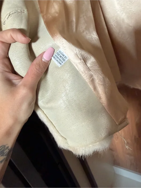 Vintage Cream Fur Coat - Women's Winter Jacket - Image 4