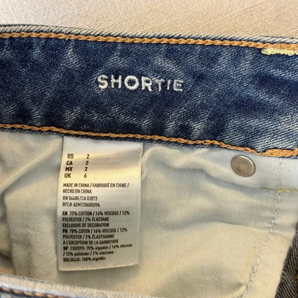 American Eagle Distressed Super Stretch Low Rise Shortie Denim Shorts Womens 2 - Image 6