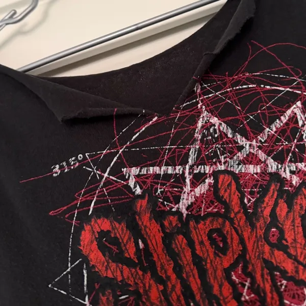 Slipknot sz M/L Womens Cut Off Band Tee Distressed Trashed Grunge Goth Punk Rock - Image 7