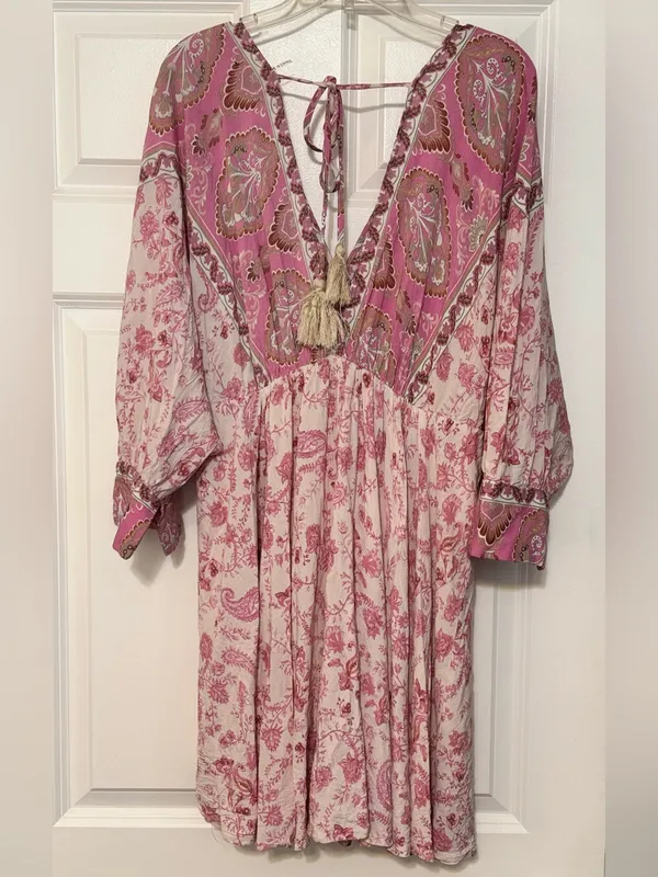 Entro Dolman Sleeve Pink Floral Paisley Boho Tie Tassel V-neck Mini Dress Large - Image 2