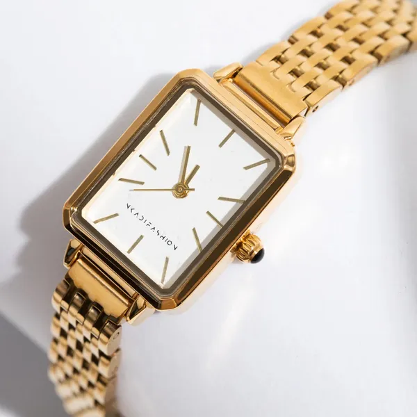 Mila 18K Gold Minimalist Watch - Image 2