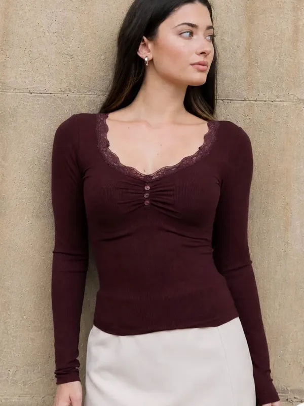 Lace Trim Ruched Long Sleeve Top - Oxblood - Image 3