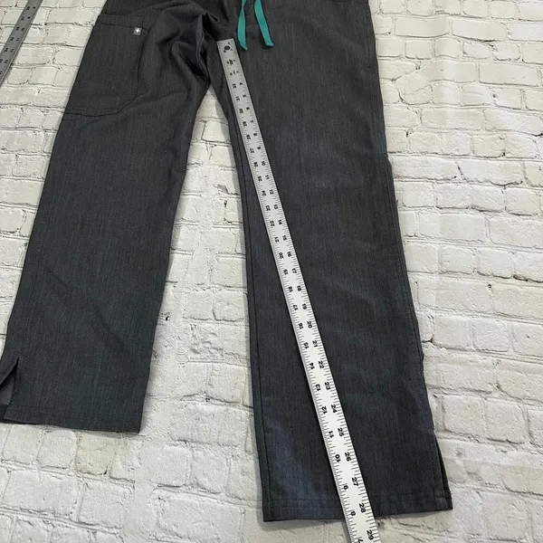 Figs scrub Pants size XSmall - Image 4