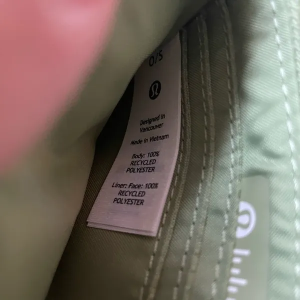 Lululemon Clippable Card Pouch - Edamame Green - Image 6