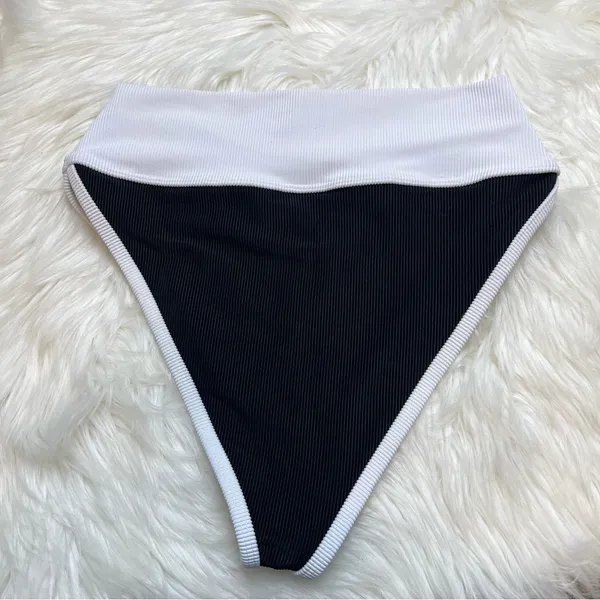 BEACH RIOT Emmy Colorblock Bikini Bottom. Size Medium. - Image 4