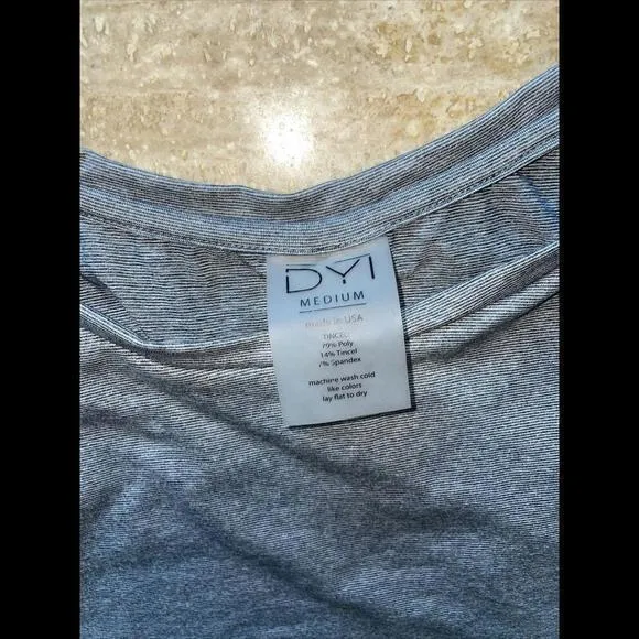 DYI Muscle Tank Gray M Women‎ - Image 2