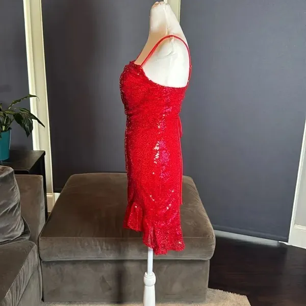Women’s Red Sequined Short Homecoming Party Dress Ruffle Hem Corset Back Size 2 - Image 6