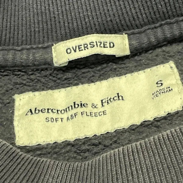 Abercrombie & Fitch Women's Navy Blue Wolf Graphic Fleece Sweatshirt Top Size S - Image 4