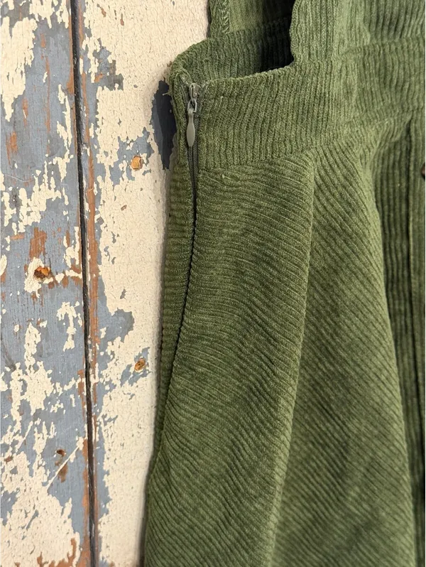 Frille Rose dark Green corduroy Mini dress, size Medium - Image 4