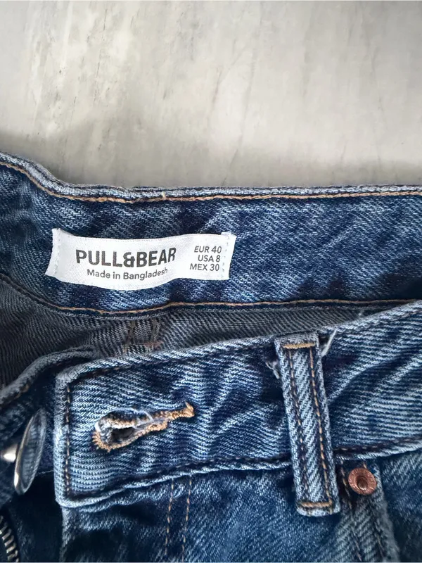 Classic straight Women’s Blue Jeans - Image 3
