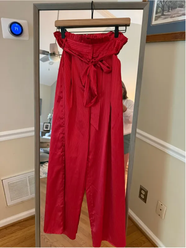 Women's Lulus Wide Leg Pants Red Size M - Image 2