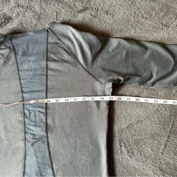 Women’s Nike Golf Long Sleeve Active Shirt‎ Size M Gray/Coral - Image 5