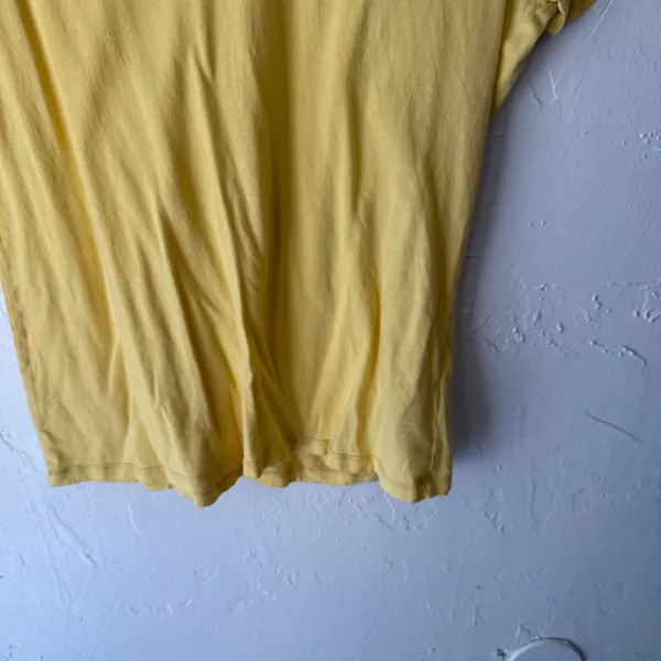Lauren Jeans Co Ralph Lauren Butter Yellow Preppy‎ M V-Neck Logo T-Shirt - Image 3