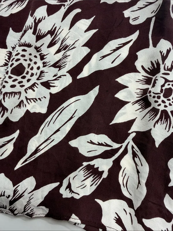 Flawed Theory 100% silk floral dress‎ lightweight dress v neck button sleeveless - Image 4