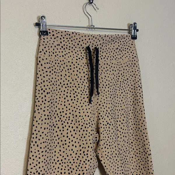 White Fox x Sarah's Day Leggings‎ High Waist Drawstring Speckled Print Medium - Image 3