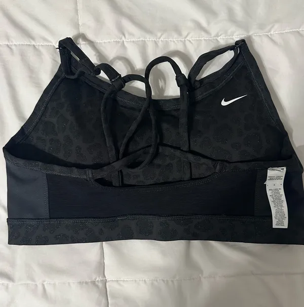 Nike Dri-Fit Sparkly Cheetah Print Workout Set - Image 5