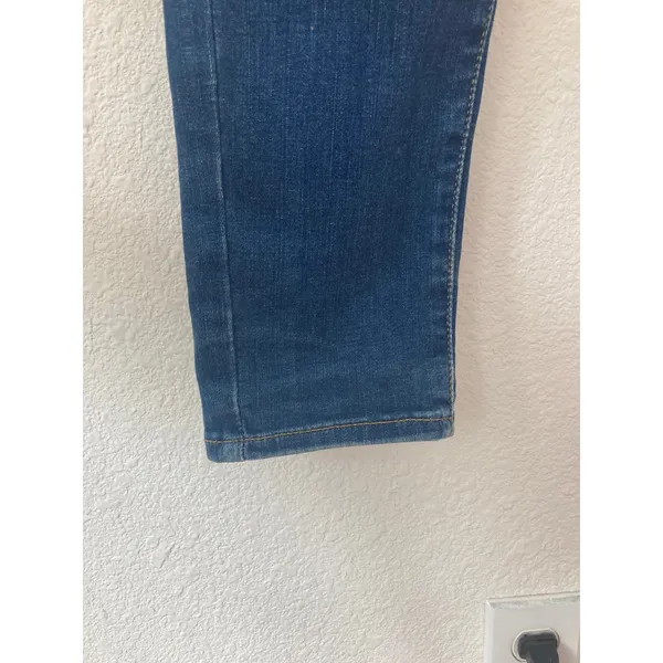 Levi's Women's 710 Super Skinny Modern Minimalist Clean Girl Blue Denim Jeans 30 - Image 5