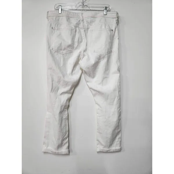 NWT Anthropologie Pilcro The Slim Boyfriend Jeans Size 32. A42 - Image 8
