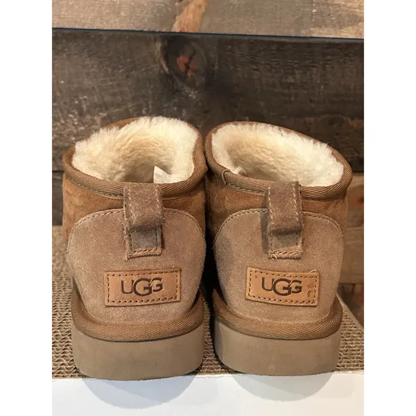 UGG Classic Ultra Mini Boots 1116109 Chestnut Women's‎ Sz SOLD - Image 5