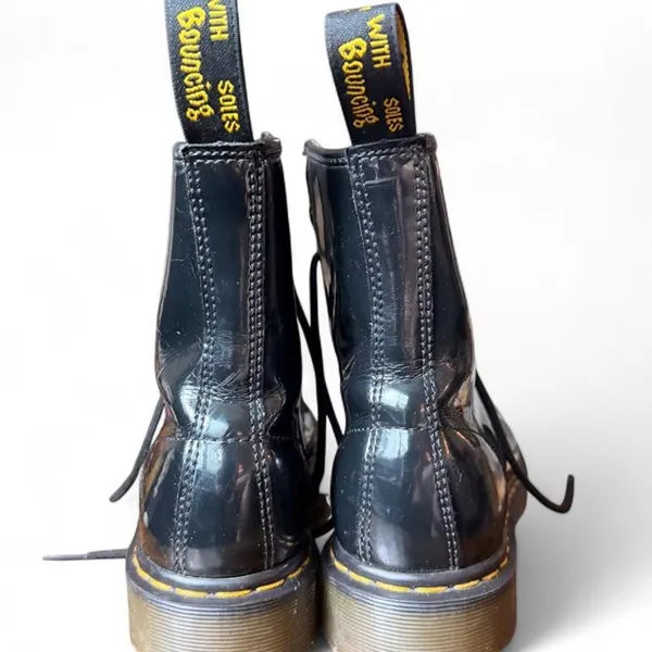 Dr. Martens 1460 Black Patent Leather 8-Eye Combat Boots Women’s US 8 EU 39 - Image 5