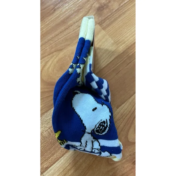 Peanuts‎ Snoopy Crew Socks Adult Size 6 - Image 3