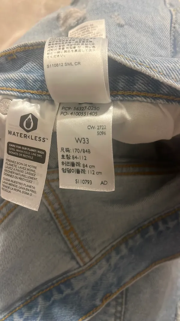 Levi’s Jean Shorts 501 - Image 3