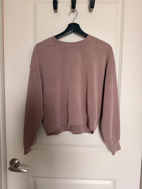 Lululemon Sofstreme Perfectly Oversized Cropped Crew - Taupetastic - Size 4 - Image 4