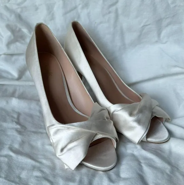 Kate Spade Crawford Satin Lux Bow Front White Pump Bridal Wedding Formal 8.5 NIB - Image 7