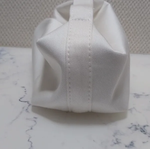 Dior White Makeup Cosmetic Trousse Pouch Bag Top Handle Clutch New No Tag - Image 5