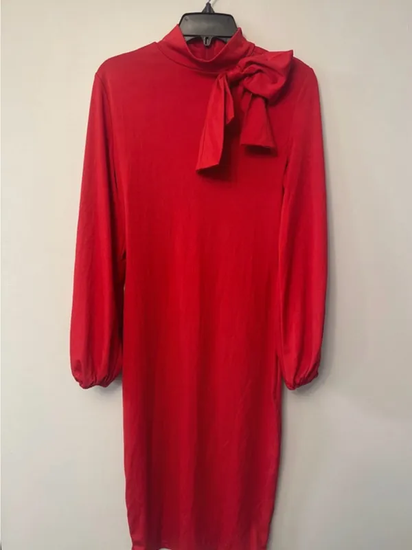 Elegant Red Bow - Image 3