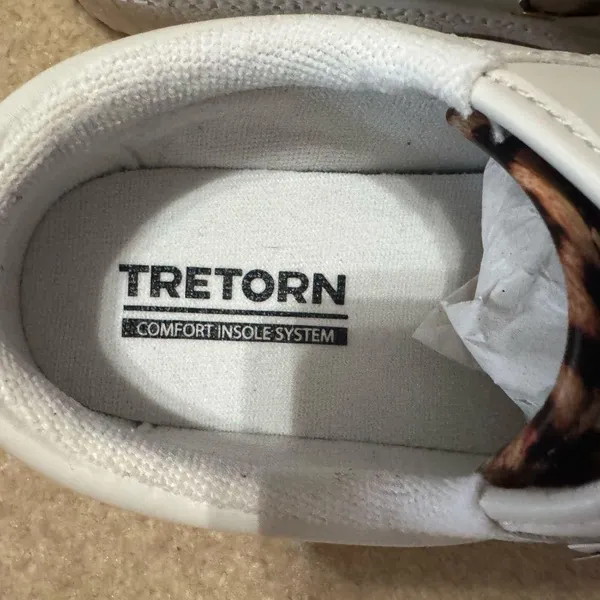 NWT Tretorn White Sneakers with Leopard Accent - Image 4