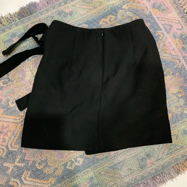 Zara women’s wrap skirt - Image 4