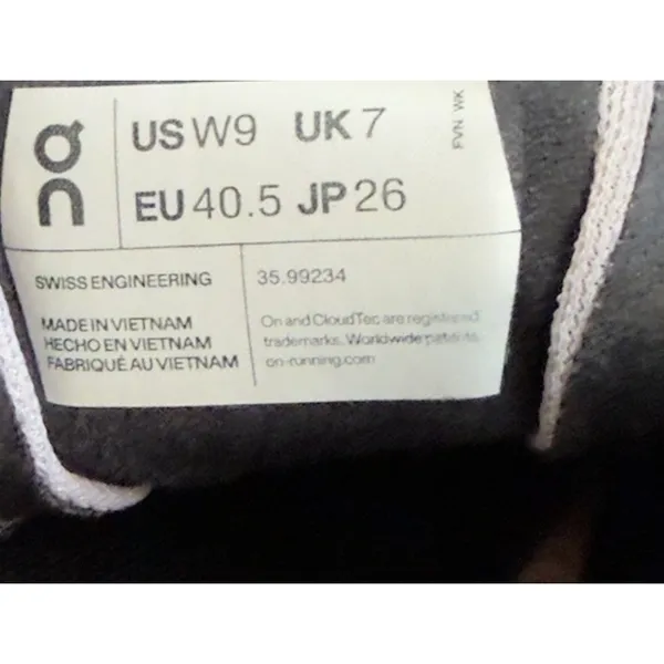 On Cloud Women's Cloudflow Gray And Pink‎ Athletic Running Sneaker Shoes Size 9 - Image 10