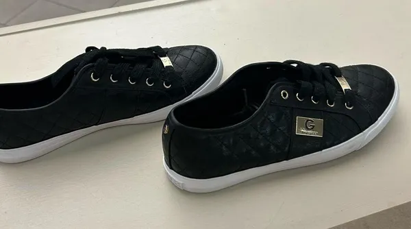 Sneakers Guess Black Quilted Sneakers with Gold Accents 9-like new - Image 3