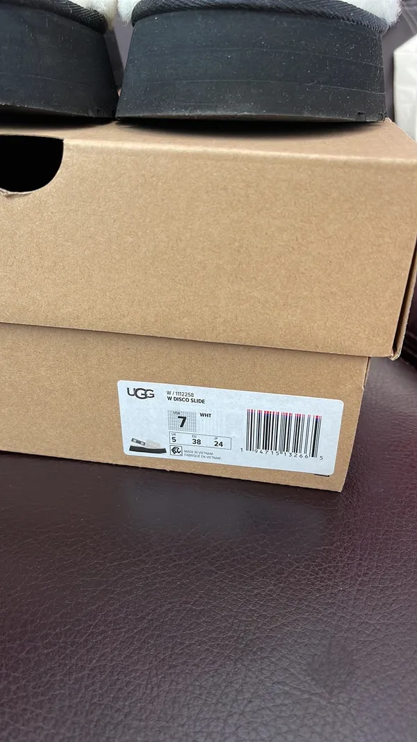 UGG Brand new Women's Disco Slide size 7 - Image 7