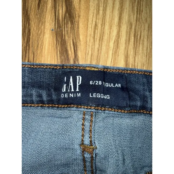 Women's GAP Women's 6 28 Denim High‎ Rise Skinny Dark Blue Jeans - Image 2