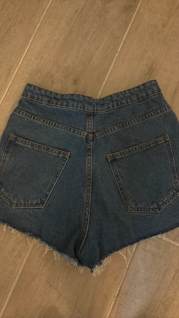 Farm Rio Jean Shorts Crochet Denim High-Rise Women’s Xs - Image 3