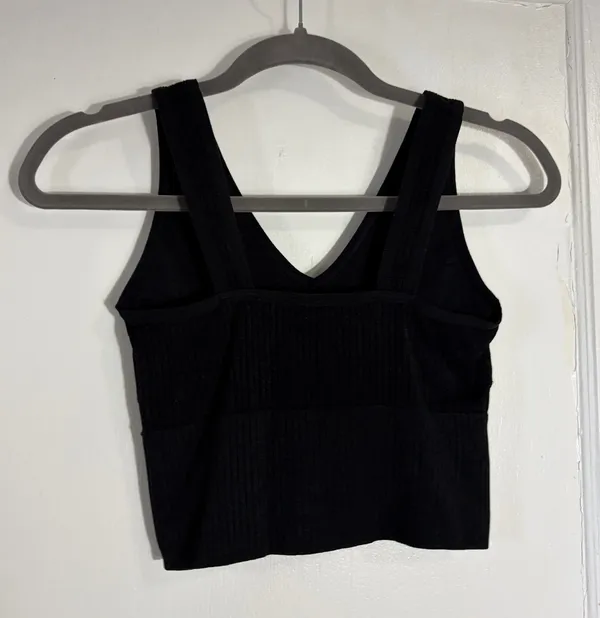 Shein Cropped Tank Black Ribbed - Image 2