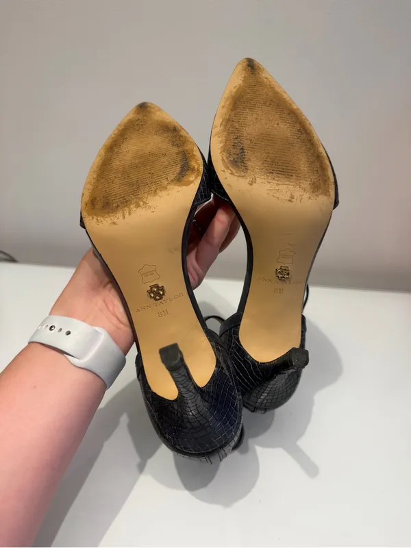 Ann Taylor Dark Navy Heels Size 8 - Image 5