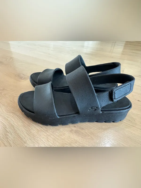 Skechers Foamies Arch Fit Footsteps Day Dream sandals black size 9 - Image 7
