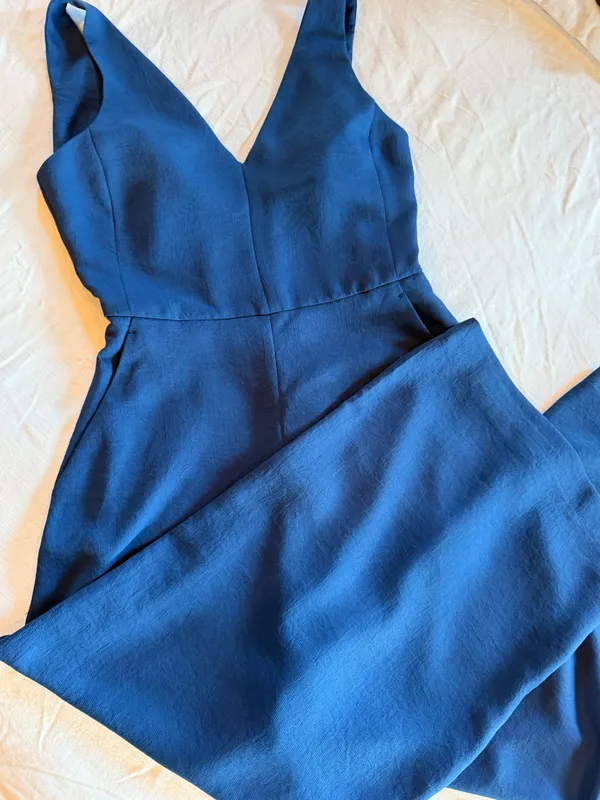 Wilfred Aritzia Navy Tie Back Wide Leg Cropped Jumpsuit Size 4 - Image 2
