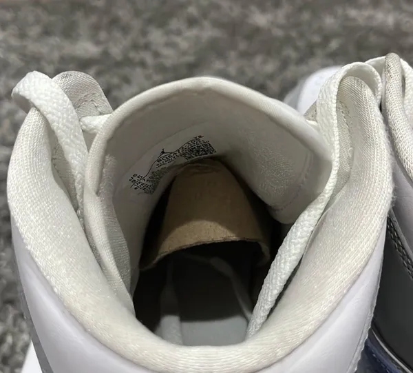 Nike Air Jordan 1 Wolf Gray - Image 3