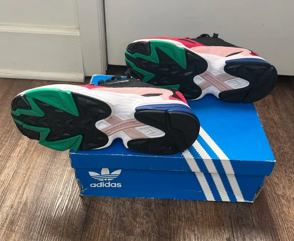 Adidas Falcon Core Black/Pink Sneakers - Image 7
