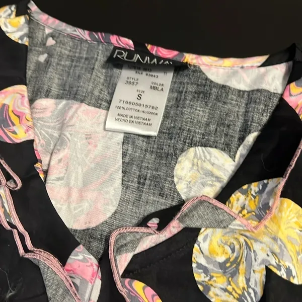 Cherokee scrub top‎ - Image 2