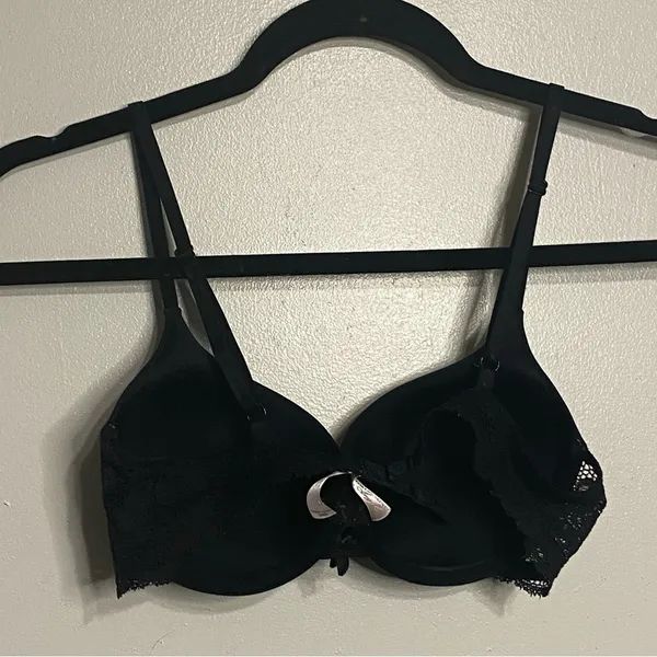 Victoria's Secret Angels Black Lace Bra - Image 8