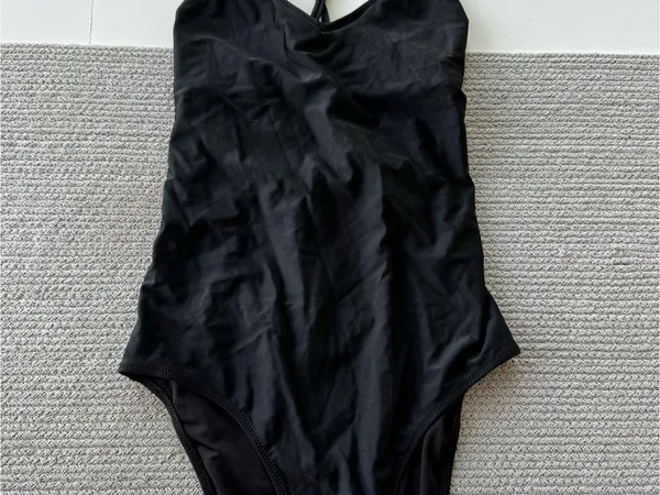 Aerie Viral Black Strappy One-Piece Swimsuit Size Medium Long - Image 8